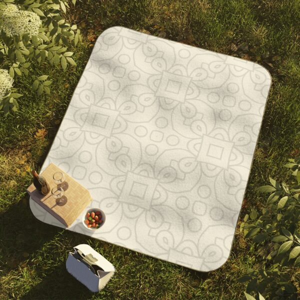White Picnic Blanket - Image 5